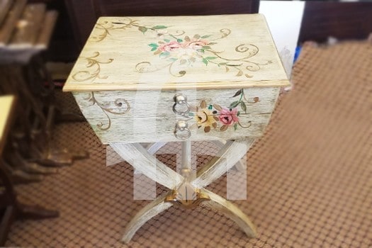 FH-5375 Beautiful Corner Table With Cross Legs
