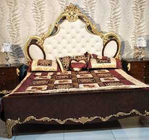 Two Ovals Tufted Bed Set